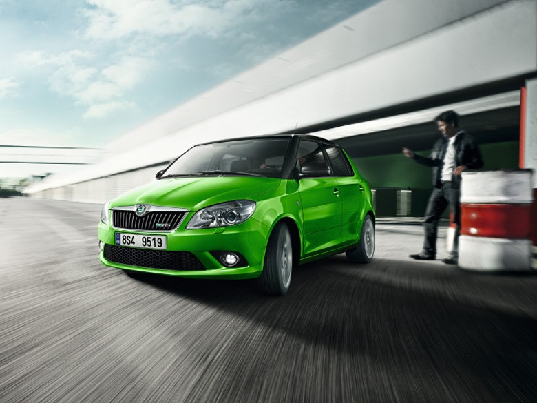 Todo Sobre Autos: Todo Sobre Skoda Fabia 2012, Sedanes, Camionetas y ...